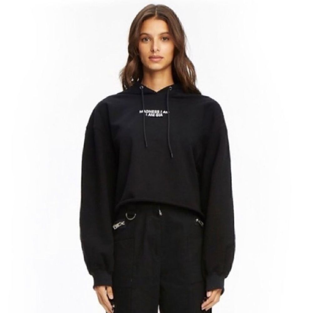 I Am Gia Madness Cropped Hoodie Sweatshirt in black M
